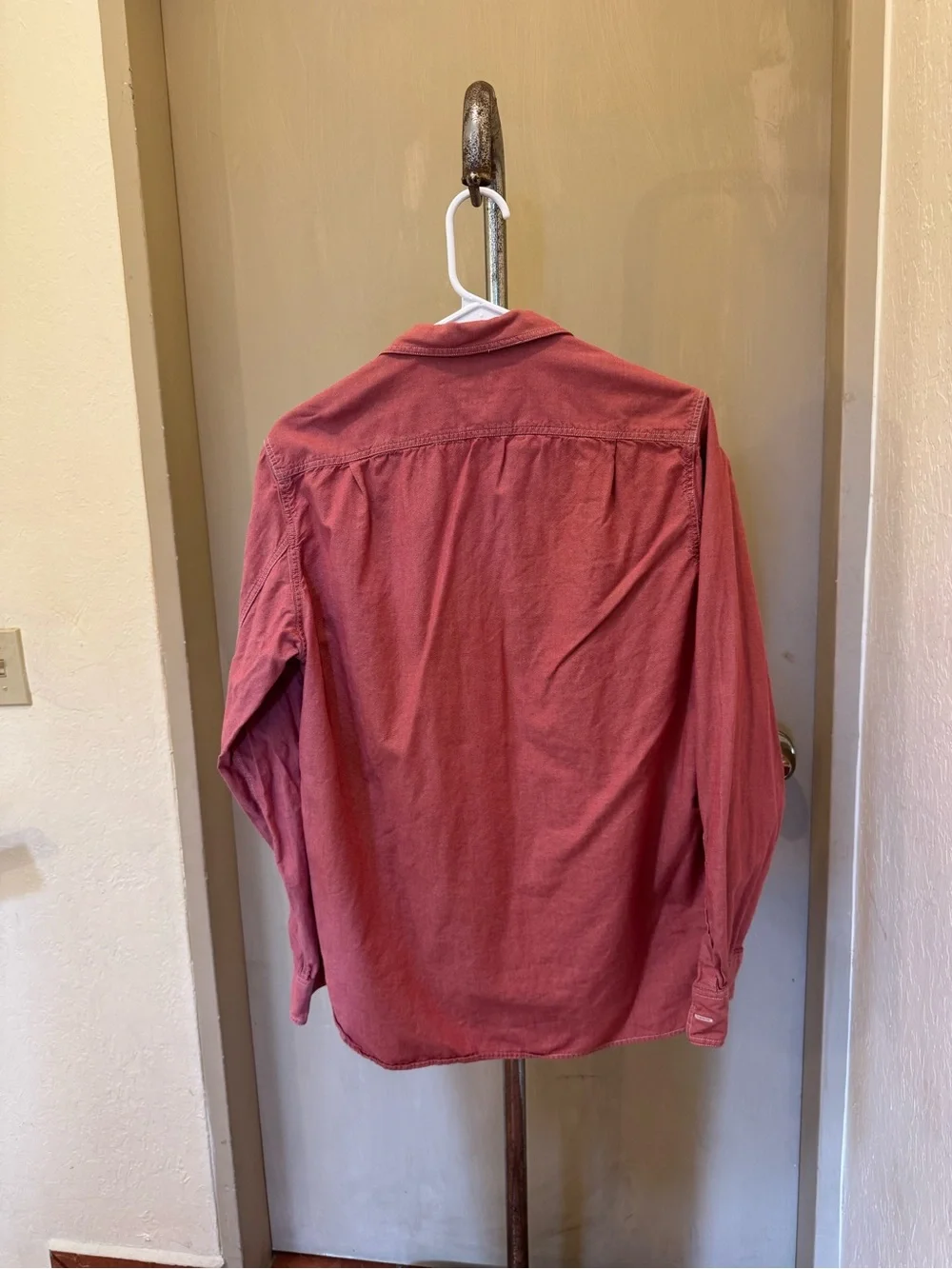 J.Crew Chambray Button Up Shirt Men’s Small 100% Cotton Red Workwear Casual